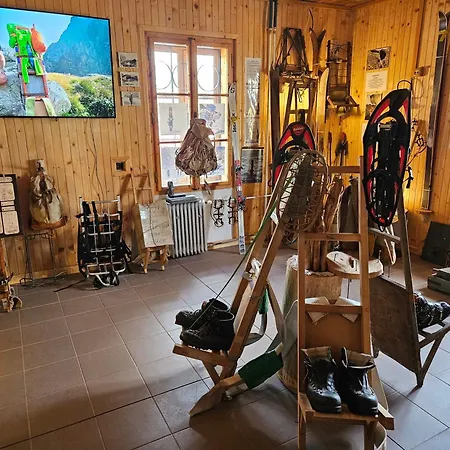 Svajciarsky Dom Country house